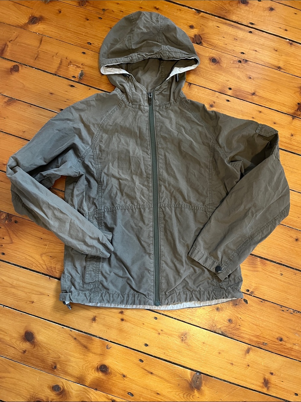 Columbia Hooded Lightweight  Jacket - Olive